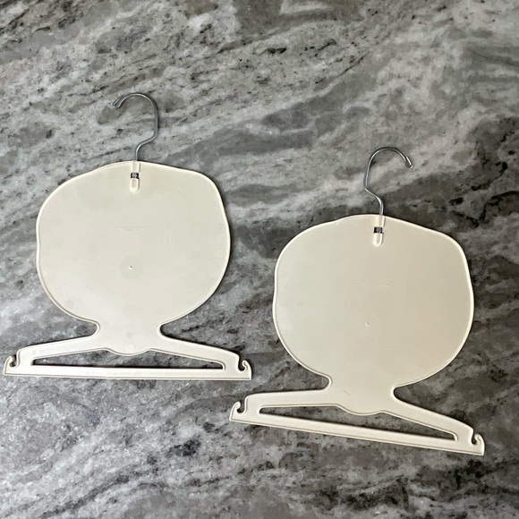 Vintage 1971 Disney Pluto and Donald Duck - Child Hangers set of 2 - Picture 6 of 9